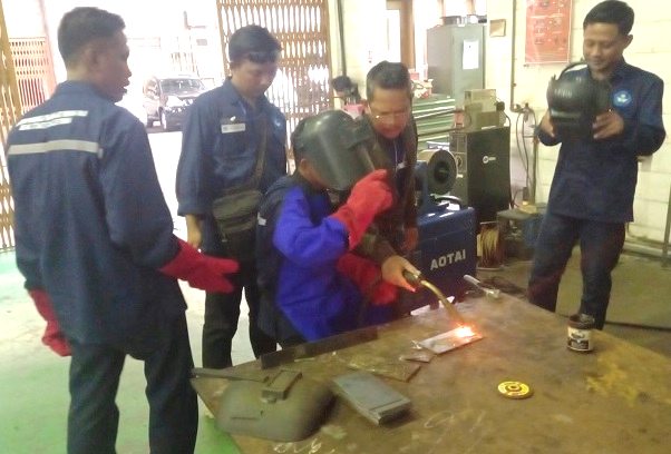 Teknisi Bengkel Teknik Mesin Mendapat Beragam Ilmu dan Metode Ajar Baru di BBPPMPV BOE