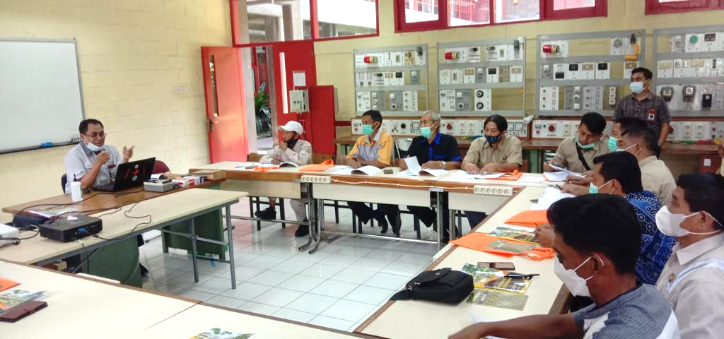 Dasar-Dasar Listrik Instalasi Penerangan dan Daya 1-3 Fasa IHT Bagi Pegawai BBPPMPV BOE
