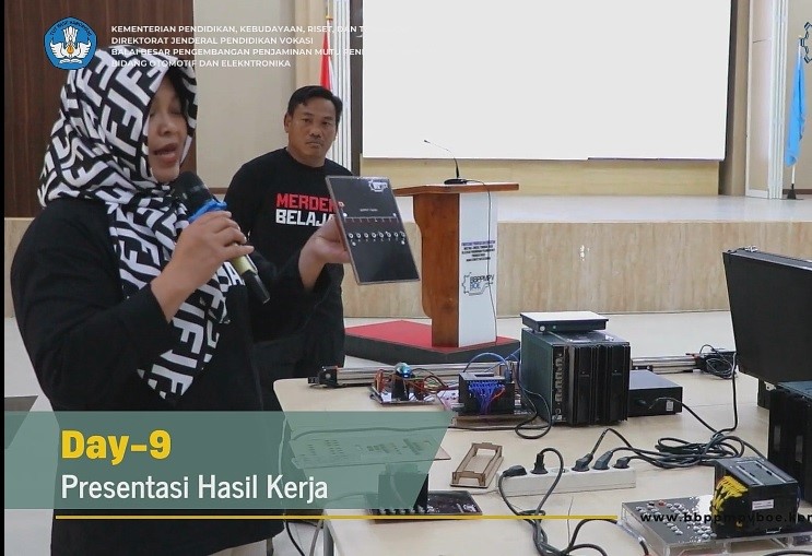 Smart Marketing Strategy PjBL Guru SMK di BBPPMPV BOE